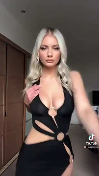 Black dress 