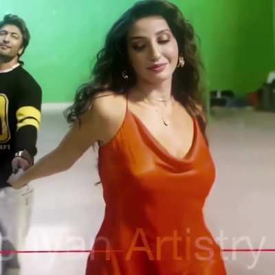 What greater artistic purpose is Nora fatehi serving here?