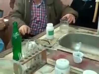 Ебанёт?