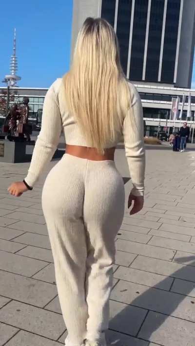 joliejuiicy