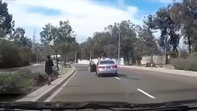 Driver steps out of moving vehicle, let&rsquo;s it careen into oncoming traffic