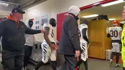 [HIGHLIGHT] Post game outburst "Why even touch the QB"