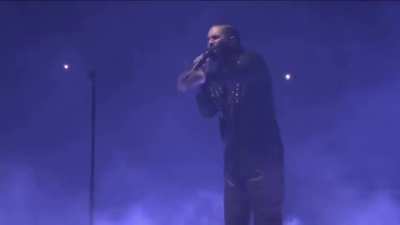 Drake&rsquo;s live vocals are SO underrated. He sounds amazing with no backing track