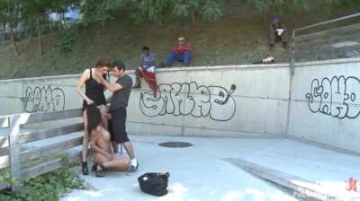 Public Pussy Eating & Blowjob