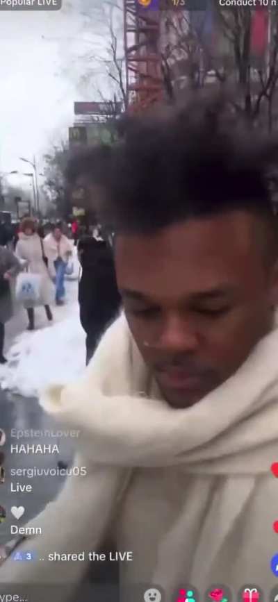 Live-streamer knocks out aggressor who spit on him in Romania