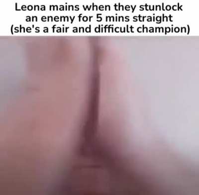 leona mains