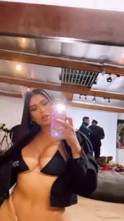 Mia