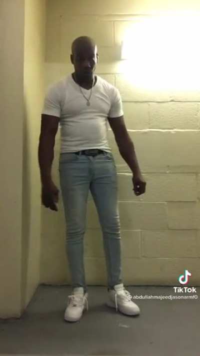 Put Unc on YB &amp;amp; now dis nigga dont know how to act 💀