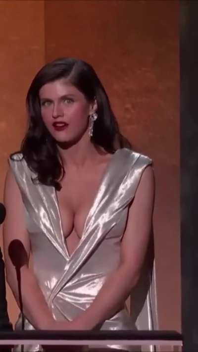 Alexandra Daddario