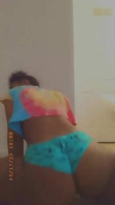 🤤