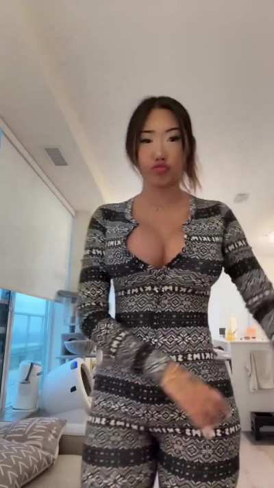 👀🍑👏🏾