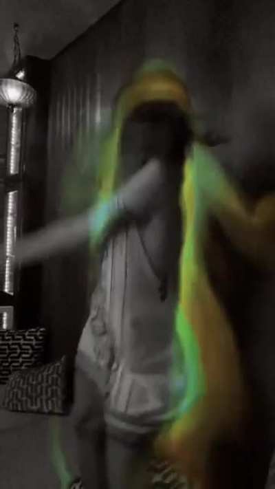 Trippy Dancing