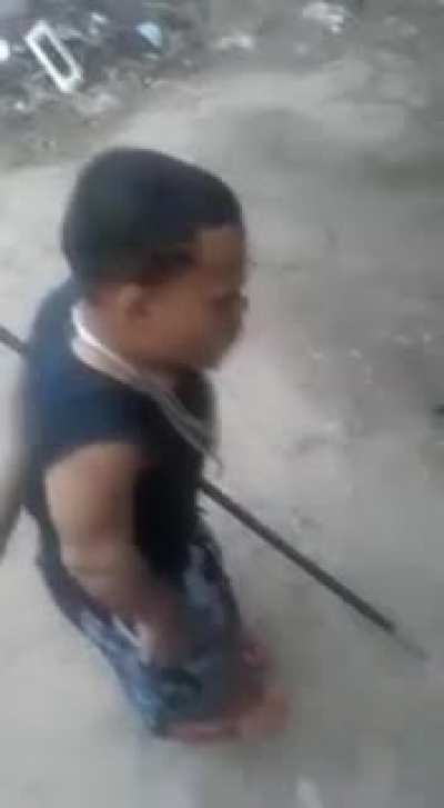 MC poze rebaixado