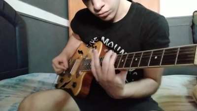 Estaba jugando con la guitarra y encontr&eacute; welcome to the iowa asi que quise publicar xd