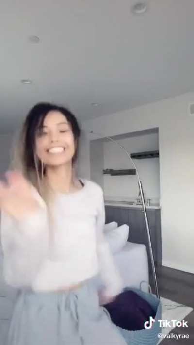 She&rsquo;s such a perfect little slut 😍