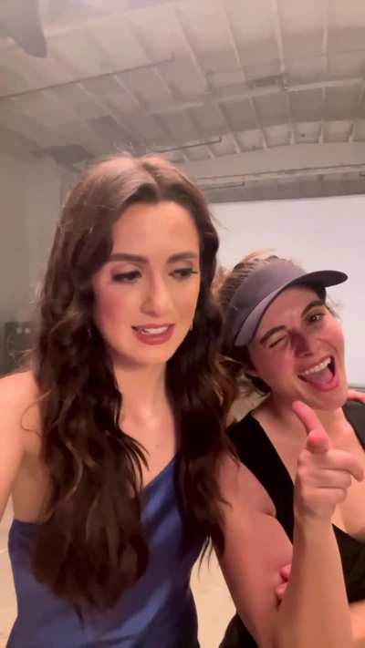 Laura and Vanessa Marano
