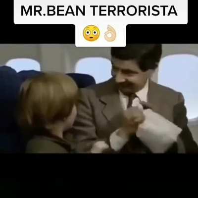 POV: Ves a feminazis en un avi&oacute;n