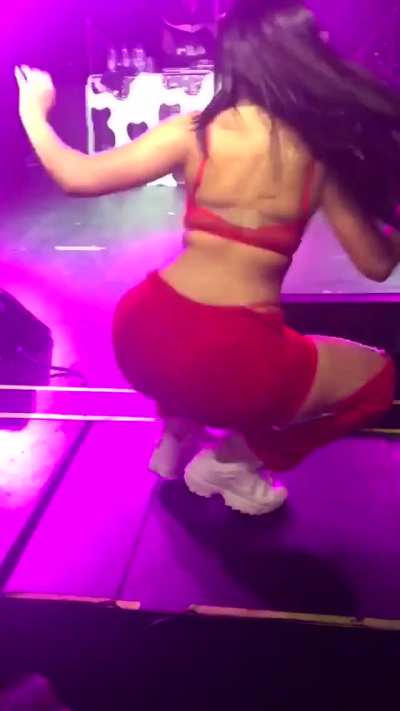 Doja Twerking