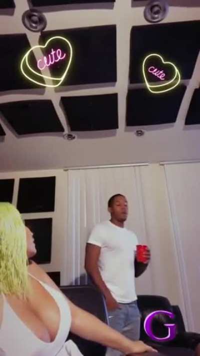 Nicki saying daddy