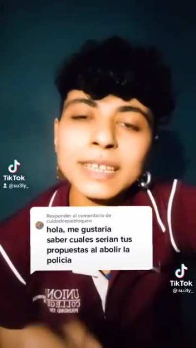 Candidata distrito 10: abolir la polic&iacute;a y crear milicias populares que combatan el fascismo ._.