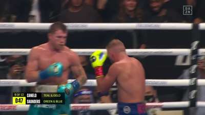 [SPOILER] Main event fighter rallying crowd after he hurts his opponent