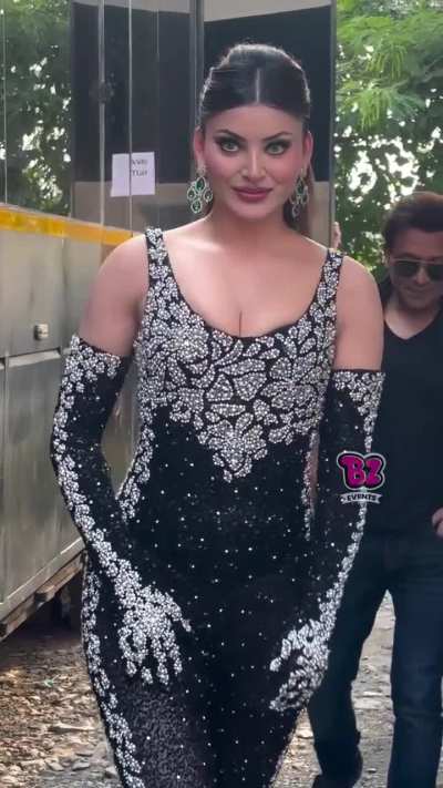Urvashi rautela 