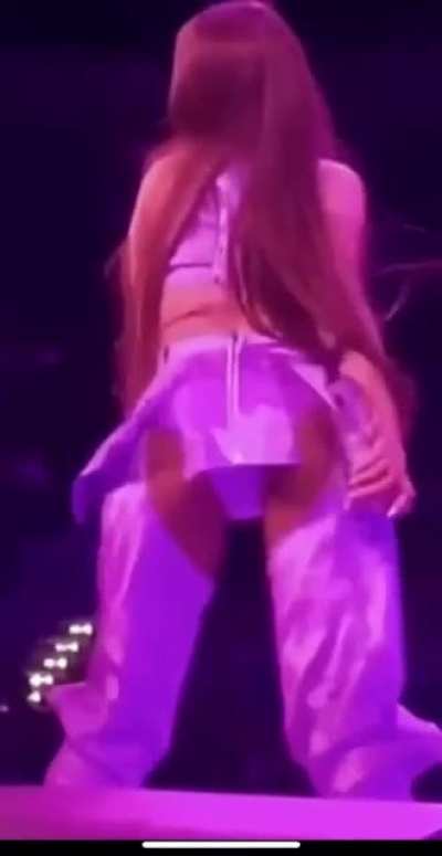 Poking it out 🍑