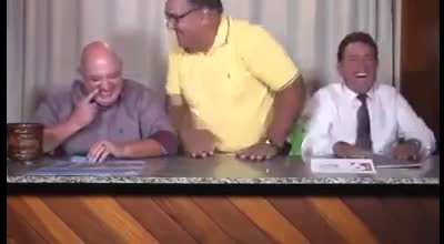 Quer ver o neg&oacute;cio crescer? kkkkkkk
