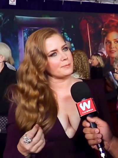 Amy Adams at Disenchanted premiere
