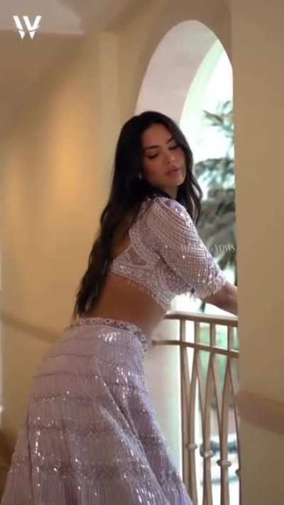 Just look at the size &amp;amp; firmness.... ufff Esha!!