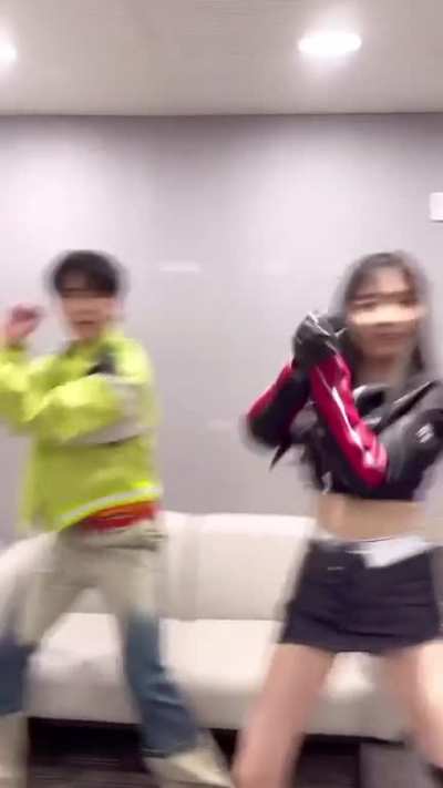 230317 TWICEtagram Update - "#SETMEFREE Challenge with #Jooheon" (Nayeon)