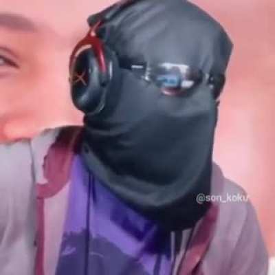 Dylan zoofilico?
