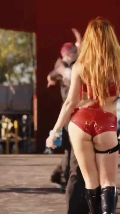 Addison performs &lsquo;High Fashion&rsquo; at her Coachella 2026 set - IG April 2026