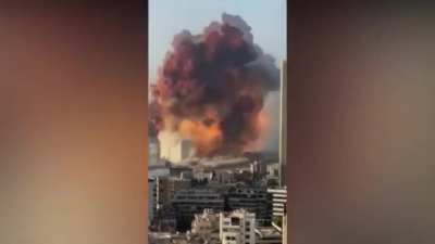 Deidara causando explosões até os dias de hoje