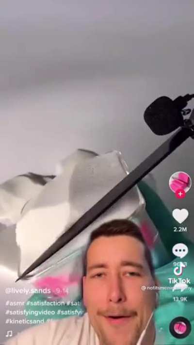 This guy has the best screams