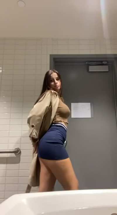 I just couldn't resist showing my body haha... wish you were here with me