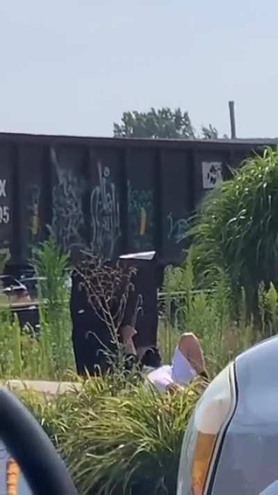Guy simulating the sound of bad brakes so the train stops, he&rsquo;s doing it just to mess with people