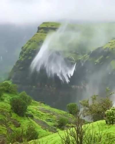 Confused Waterfall.