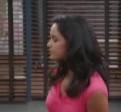 Melissa Fumero can get it