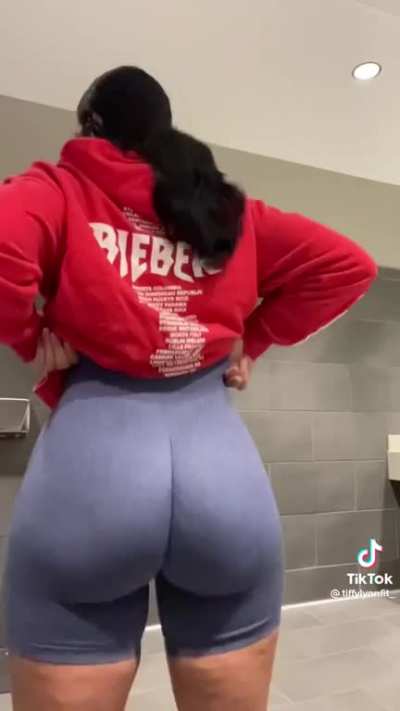 Love a lil booty clappin&rsquo; 👏