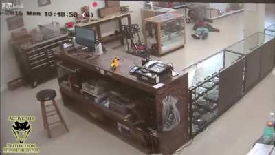 Robber drops like a rock