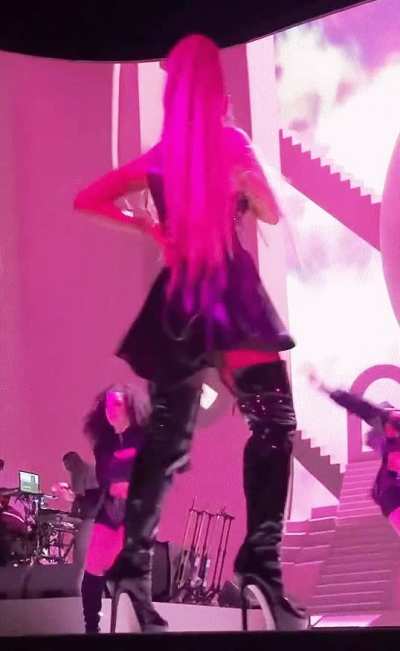 Look at that ass