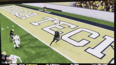 Backup QB just threw a dime to&hellip; My backup RT?!? 😳