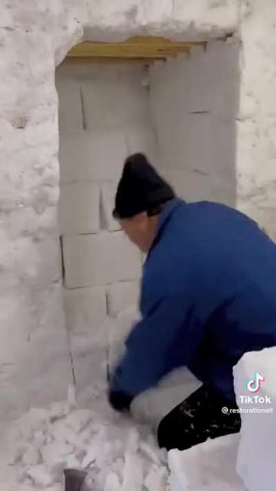 Ultimate igloo