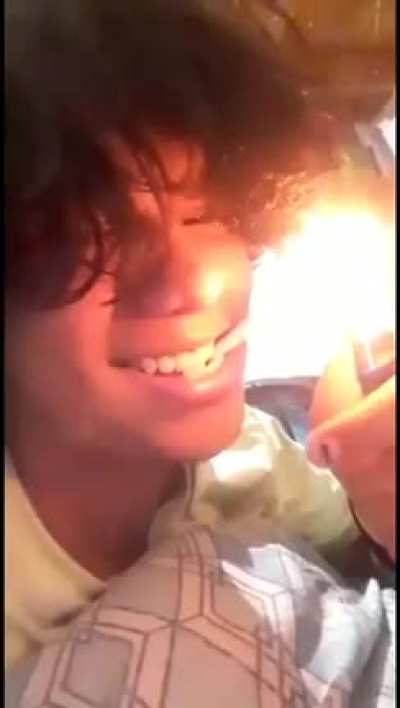 #76/ 🚬🗿