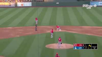 [Highlight] A four-run inning to start the game!