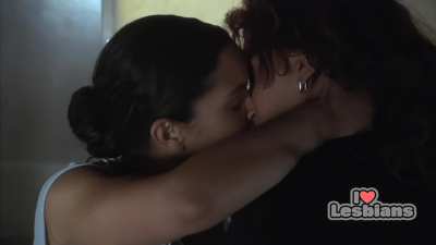 Jennifer Beals &amp;amp; Ion Overman (The L Word - s01e12) *AI ENHANCED*