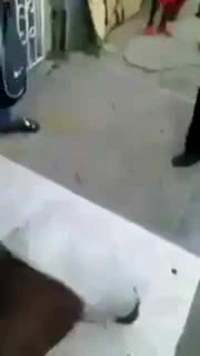 Rinha de an&atilde;o de ontem anoite na casa do elpychula foi foda ganhei 2 conto 😎