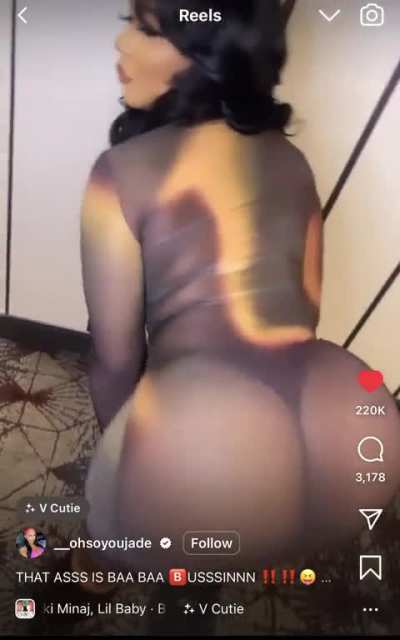 I understand why 6ix9ine ratted 💯💯 no way I&rsquo;m sitting in prison when i got a baddie like this