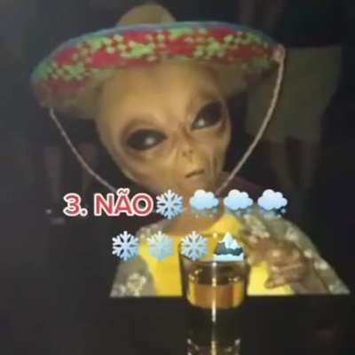 eu sei que ja postaram mas,alguem tem as musicas?pelo menos a do ma&ccedil;a cinzeta
